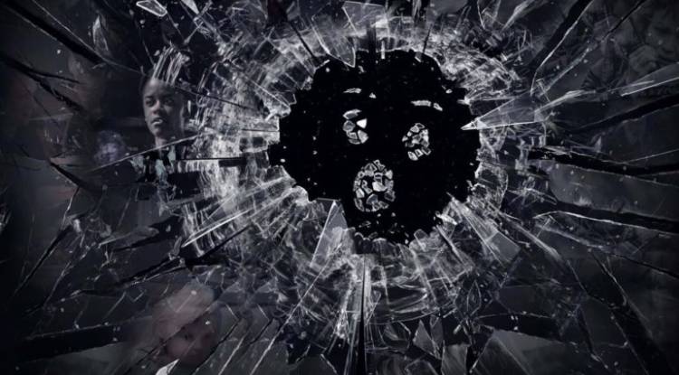 5 Saatlik Black Mirror Filmi Geliyor!